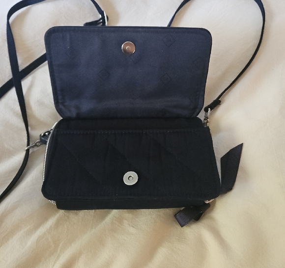 Vera Bradley Black Quilted Crossbody Bag - Picture 2 of 5